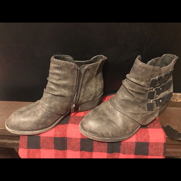 Booties - Picture 2 of 4